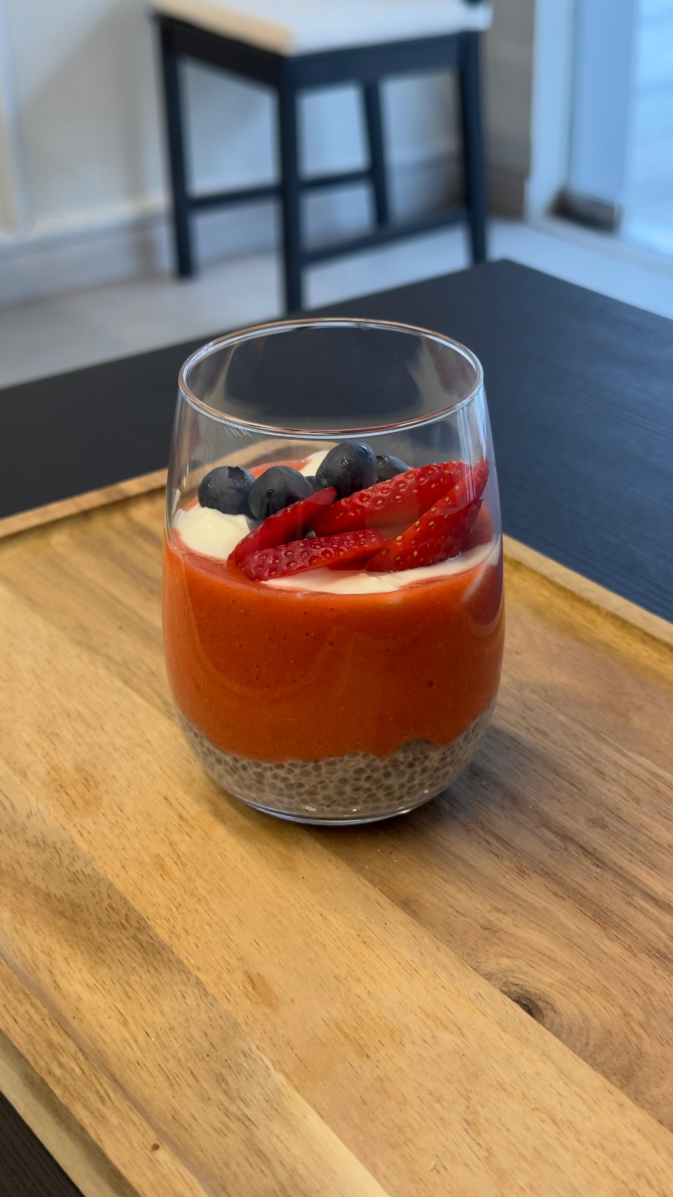 Pink Berry Chia Cup